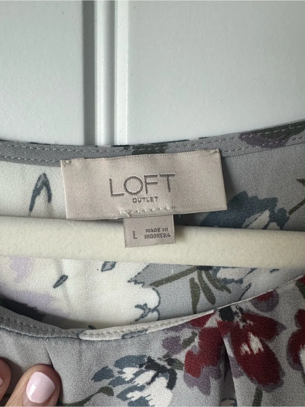 LOFT Gray Floral Sleeveless Camisole with Red & Purple Blooms